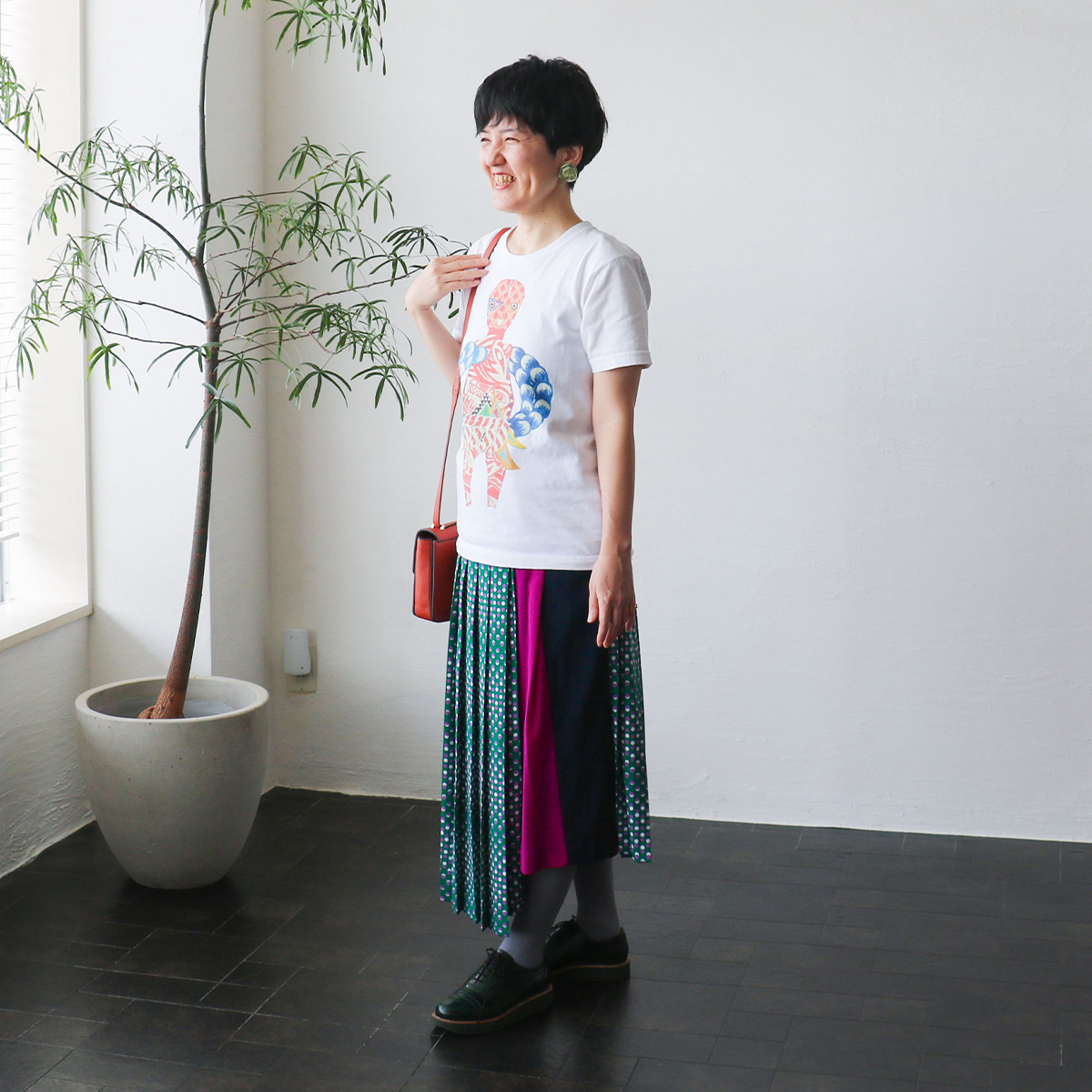 秋田人形道祖神 TシャツTYPE.A 生地紹介