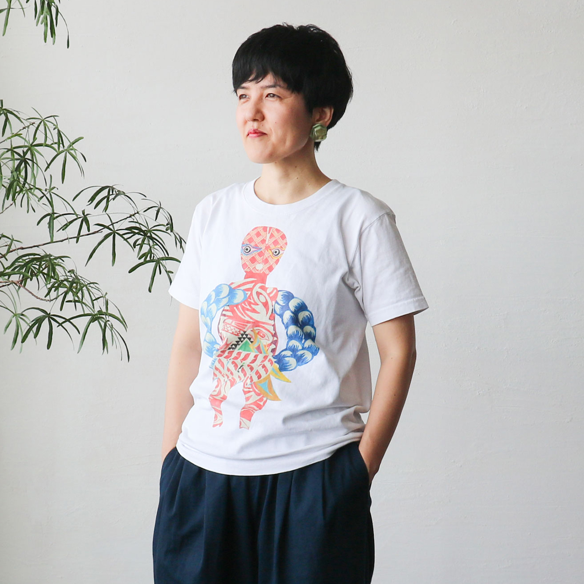 秋田人形道祖神 TシャツTYPE.A 背面
