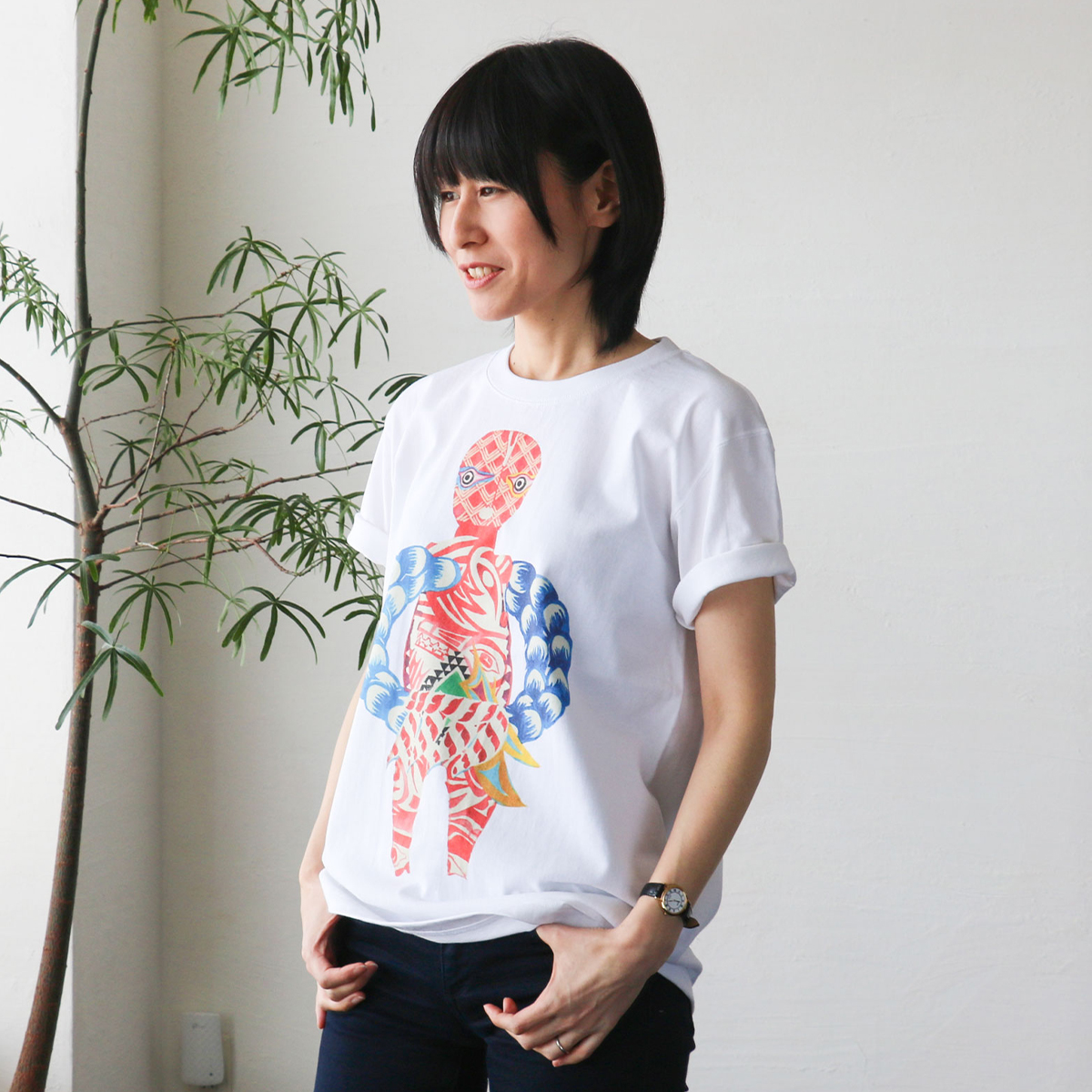 秋田人形道祖神 TシャツTYPE.A 背面