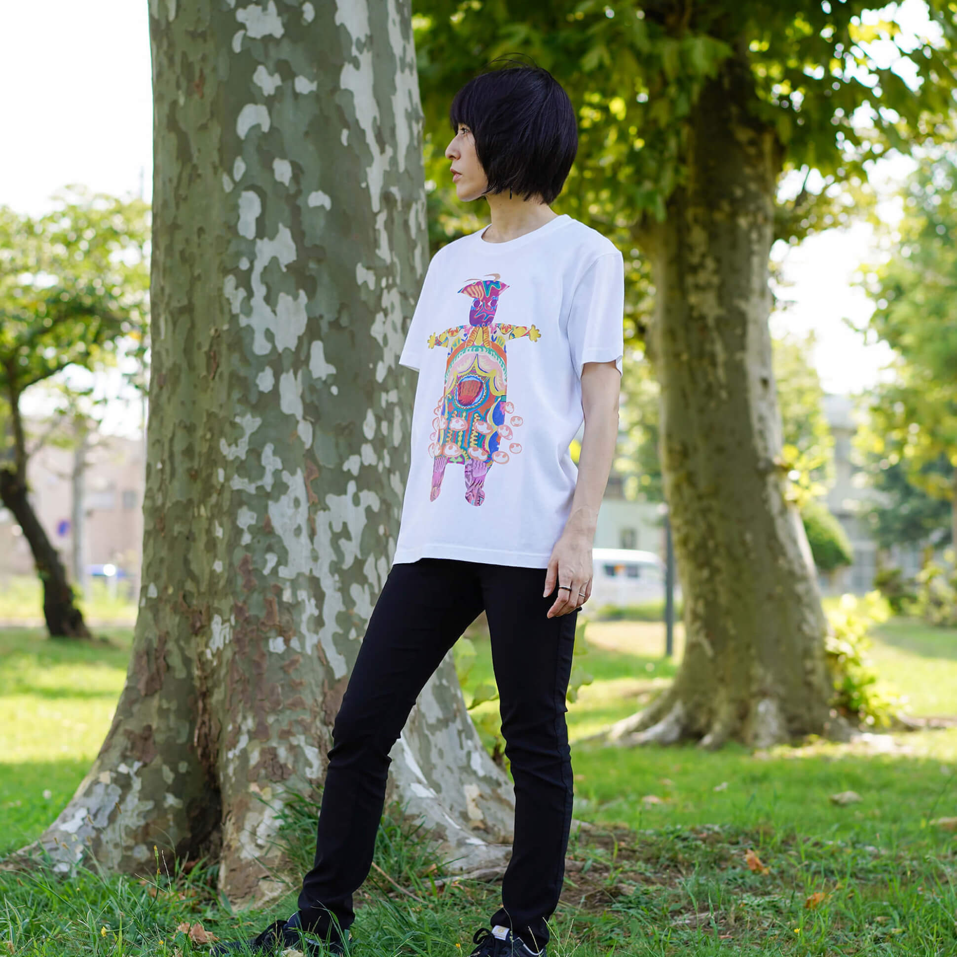 秋田人形道祖神 TシャツTYPE.D 着こなし紹介