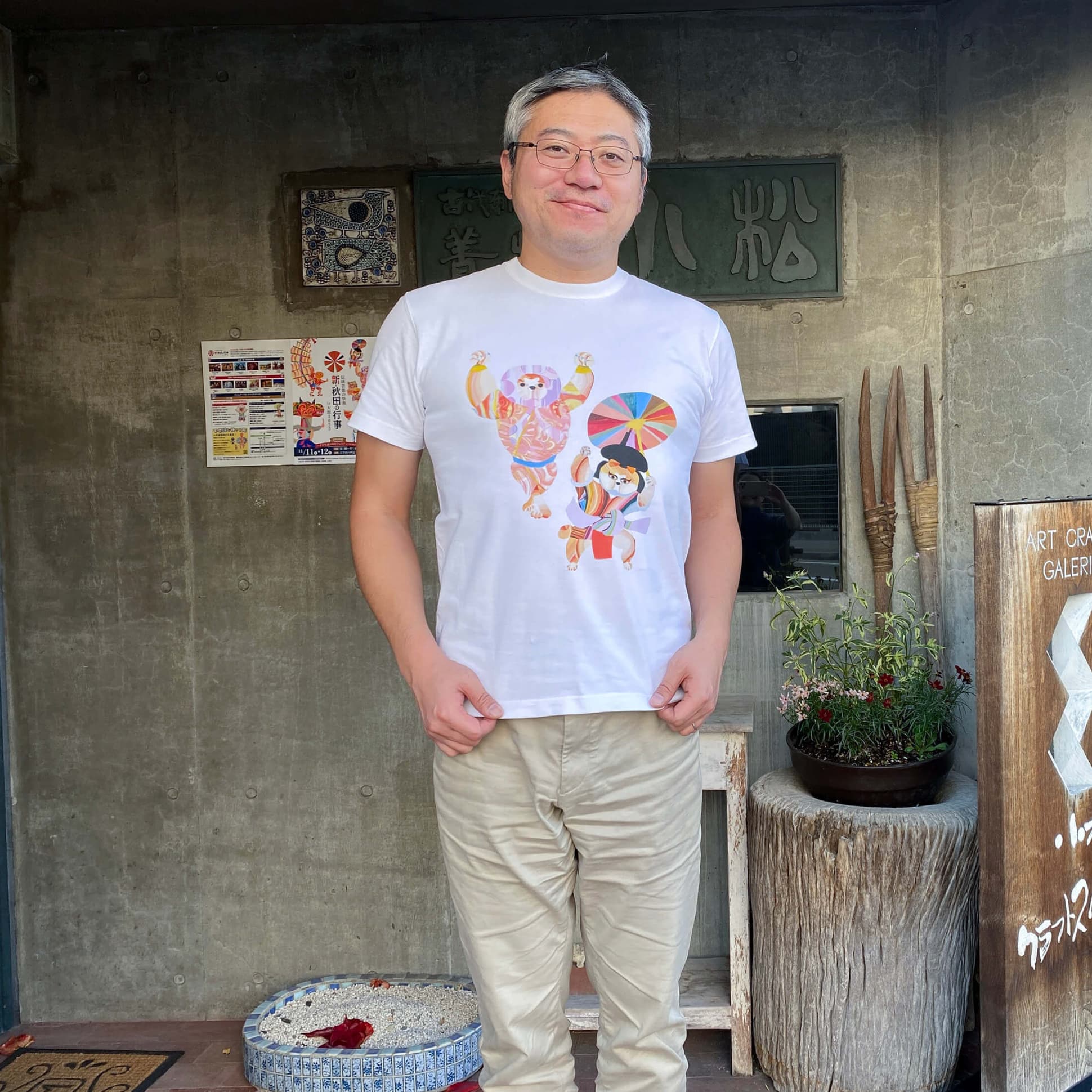 秋田人形道祖神 TシャツTYPE.A 背面